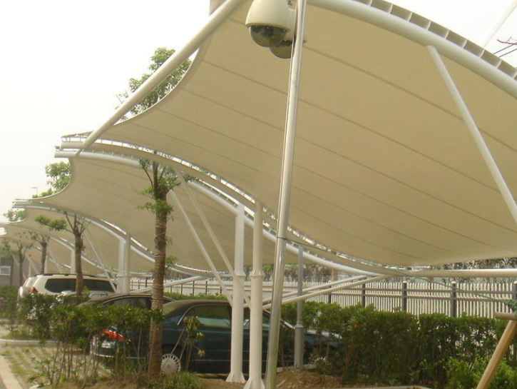 合肥膜結(jié)構(gòu)廠家：膜結(jié)構(gòu)車棚怎么樣？