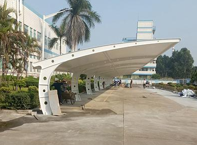 合肥膜結(jié)構(gòu)車棚如何建造？