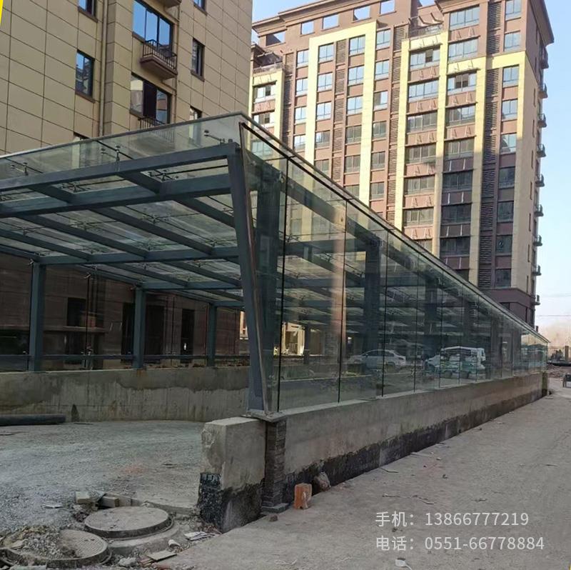 地下室入庫(kù)雨棚